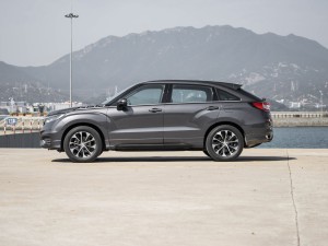 廣汽本田 冠道 2017款 240TURBO 兩驅(qū)尊享版