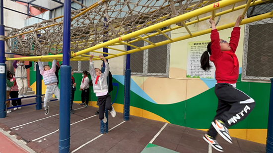 孩子從。校方供圖